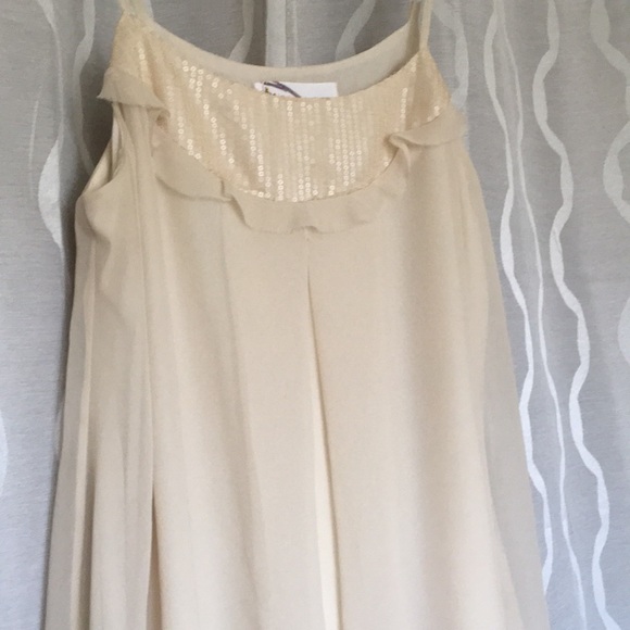 Hi-low Cream Top - Picture 3 of 7